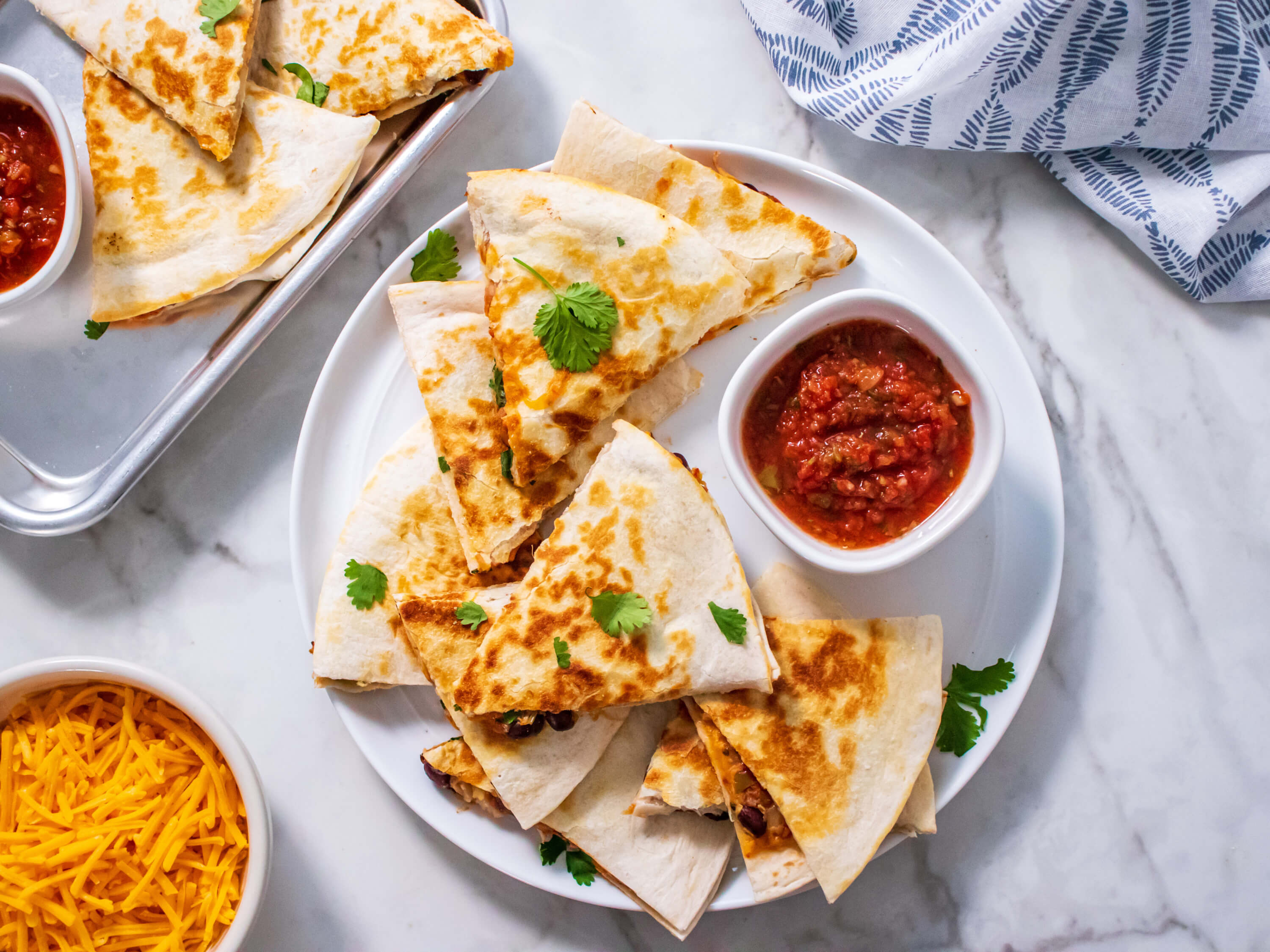 Black Bean And Pineapple Quesadilla - Lunch Quesadilla Recipe - Dole ...