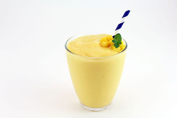 Spiced Mango Lassi Smoothie Recipe - Dole® Sunshine
